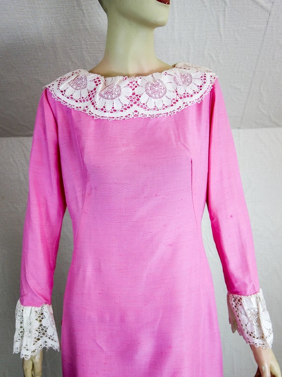 Vintage 60s bubblegum pink baby doll dress size m… - image 3