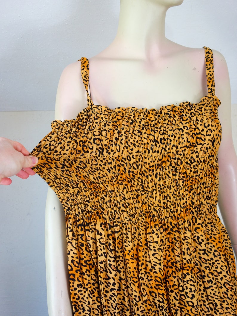 Vintage leopard print dress size small medium or large, 90s Y2K animal print sexy sleeveless smocked sundress with spaghetti straps image 9