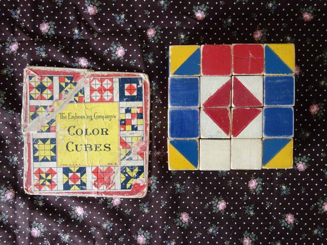 Antique the Embossing Company Color Cubes No. 4 Set of 16 Wood Quilting
