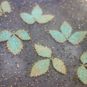 Vintage 60s lucite snack tray with gold flecks and leaves, clear rectangular MCM acrylic cocktail party platter with 3 sections compartments image 8