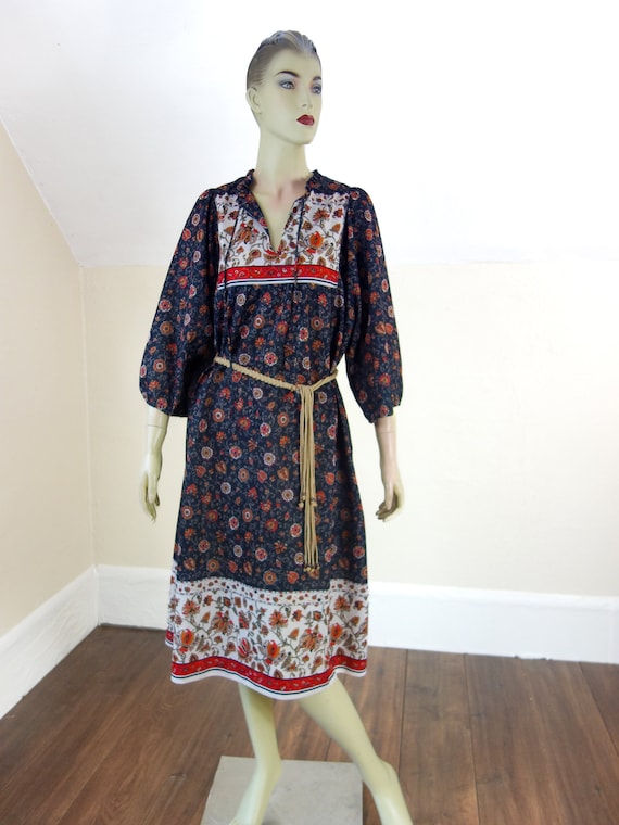 80s caftan or housedress size small to XL, puff s… - image 3