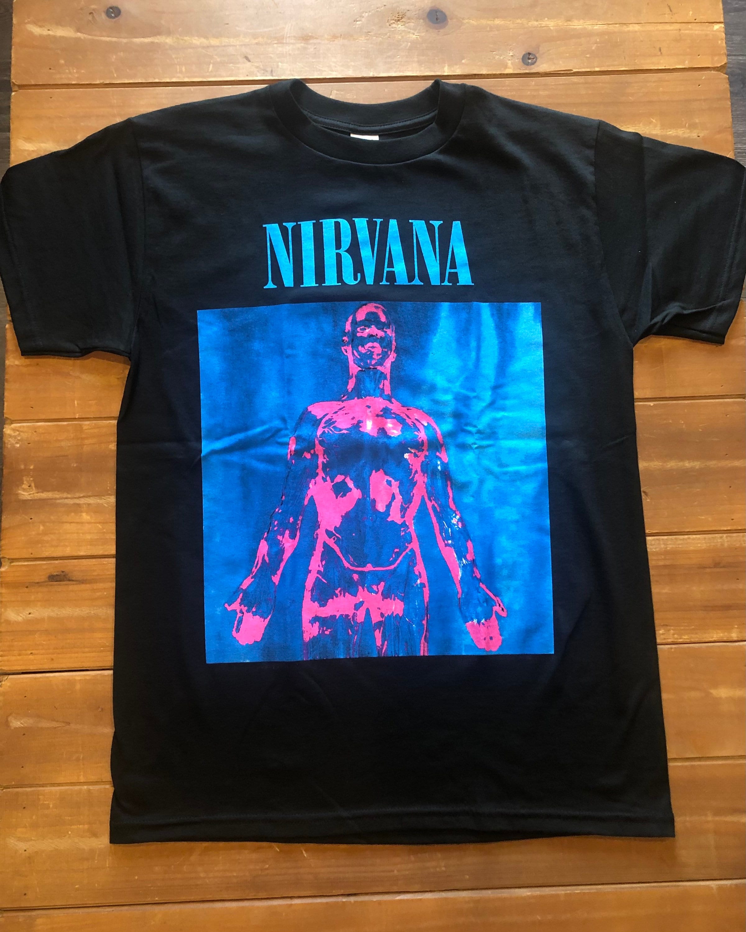 Discover Nirvana Band Lieben T-shirt