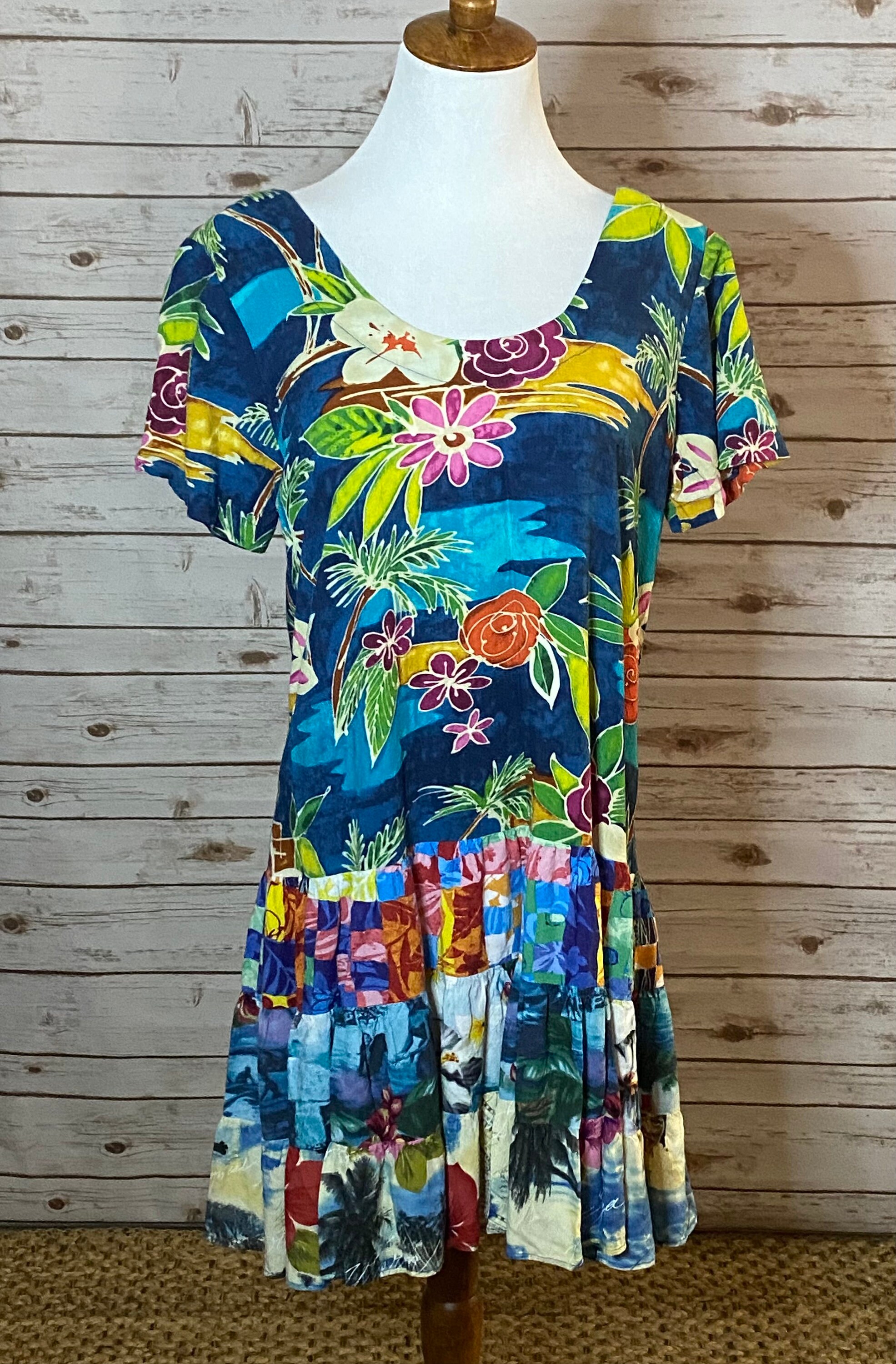 Vintage Jams World Blue Hawaii Hattie 