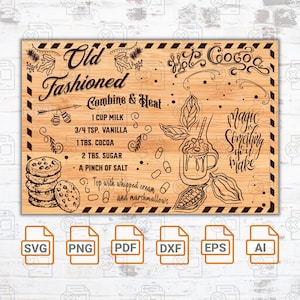 Puede incluir: Un letrero de madera con una receta de chocolate caliente a la antigua. El letrero tiene un fondo de madera con vetas rústicas y presenta una receta de chocolate caliente escrita a mano, junto con ilustraciones de granos de cacao, una taza de chocolate caliente y una pila de galletas con chispas de chocolate. El texto en el letrero dice "Chocolate caliente a la antigua - Combinar y calentar: 1 taza de leche, 3/4 cucharadita de vainilla, 1 cucharada de cacao, 2 cucharadas de azúcar, una pizca de sal. Cubrir con crema batida y malvaviscos. Magia Algo que haces."