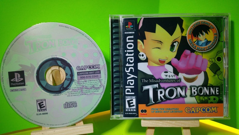 The Miss Adventures of Tron Bonne reproduction case art and free disc with roms