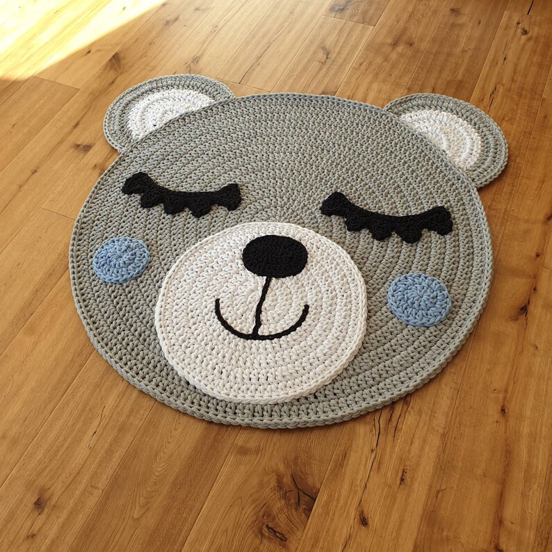 Children's room carpet Bärchi / Bear carpet / Bear / Teddy crochet rug image 1