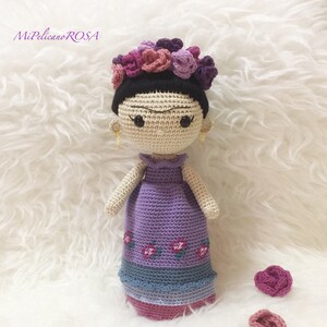 muñeca mexicana amigurumi