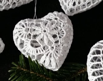 Crochet heart, crochet bauble, ornament, gift, 1 piece