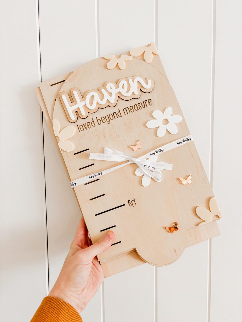 Personalised Growth Chart DAISIES With BUTTERFLIES Girls Room Decor