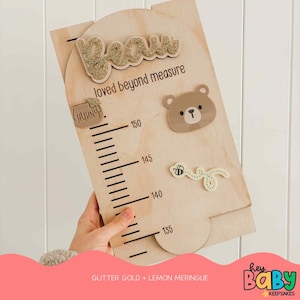 Personalisierte Wachstumstabelle - TEDDYBÄR | Neutrales Raumdekor | Bären Thema | Holzlineal | Maße | Baby Höhe | 1 Geburtstag | Baby Bär