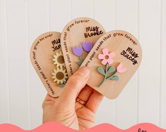 Teacher Gift Flowers | Personalised | Educator Gift | Magnet | Custom Name | Thoughtful Gift | School | Student Gift | Pupil Gift | ThankYou