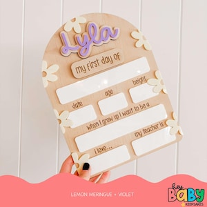 GRANDE DAISY pour la rentrée des classes | Tableau Premier Jour personnalisé | Panneau de retour à l'école | accessoire photo pour l'école | Plaque du premier jour