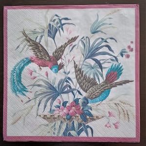 Decoupage Napkins - set of 4 - lunch Paper Napkins for Decoupage Paper for Decoupage Birds for Decoupage Napkins with Birds