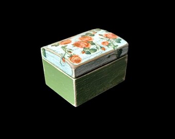 Boîte à bijoux Boîte à bijoux décorative découpage souvenir boîte en bois boîte de rangement floral cadeau maman cadeau floral cadeau fait main petite boîte en bois