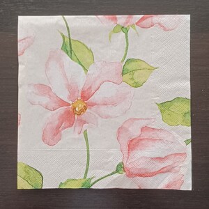 Decoupage Paper Napkins - Set of 4 - Spring Flower Design