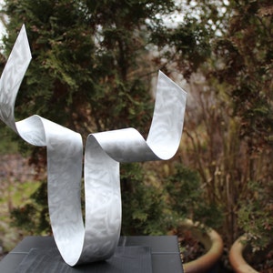 Modern Abstract Aluminum Sculpture &quot;Diva&quot;