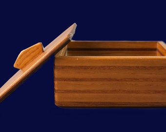 Art Decor Vintage Wooden Jewellery Box