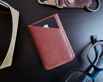Borealis | Minimalist Vertical Leather Card Holder - Handcrafted, Sleek Design, Perfect for Everyday