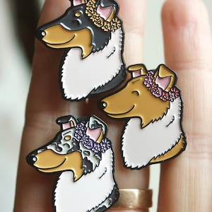 SMOOTH COLLIE enamel lapel pin badge in tricolour, merle or sable, perfect cute collectable gift for dog owners or lovers