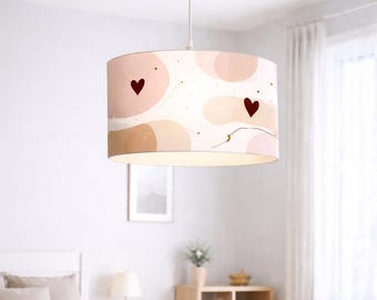 Presentlampa med hjärtan – Alla hjärtans dag-present | Romantisk taklampa i beige och rosa