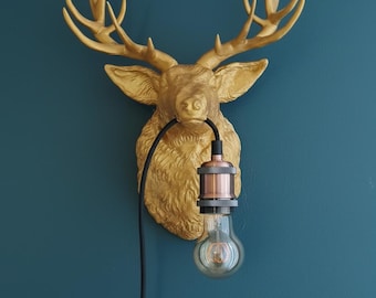 Golden deer head wall lamp – hand-painted, stylish designer wall decoration with light object