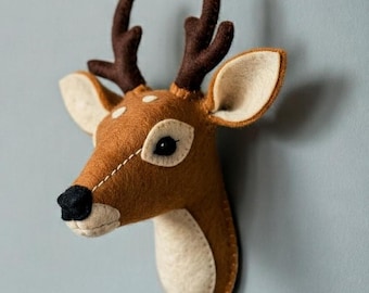 Sculpture art raw from felt - Handmade & Unique