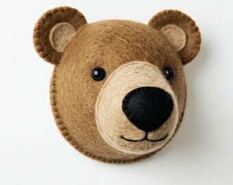 Sculpture art bear made of felt - handmade & unique