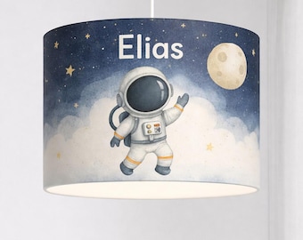 Barnrumslampskärm Rymddesign – Astronaut & Raket | Taklampa för barnrum | Handgjord barnlampa