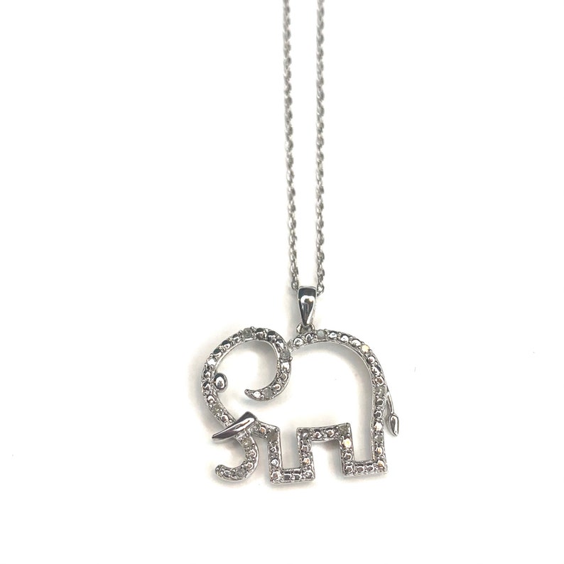 Sterling Silver 925 Elephant Pendant 10\u201d Italy Chain Necklace. SN067