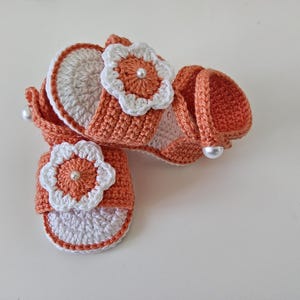 Crochet baby sandals