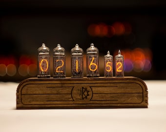 Nixie Tube Uhr: IN14 IN16 RGB, Holz Schreibtisch Decor