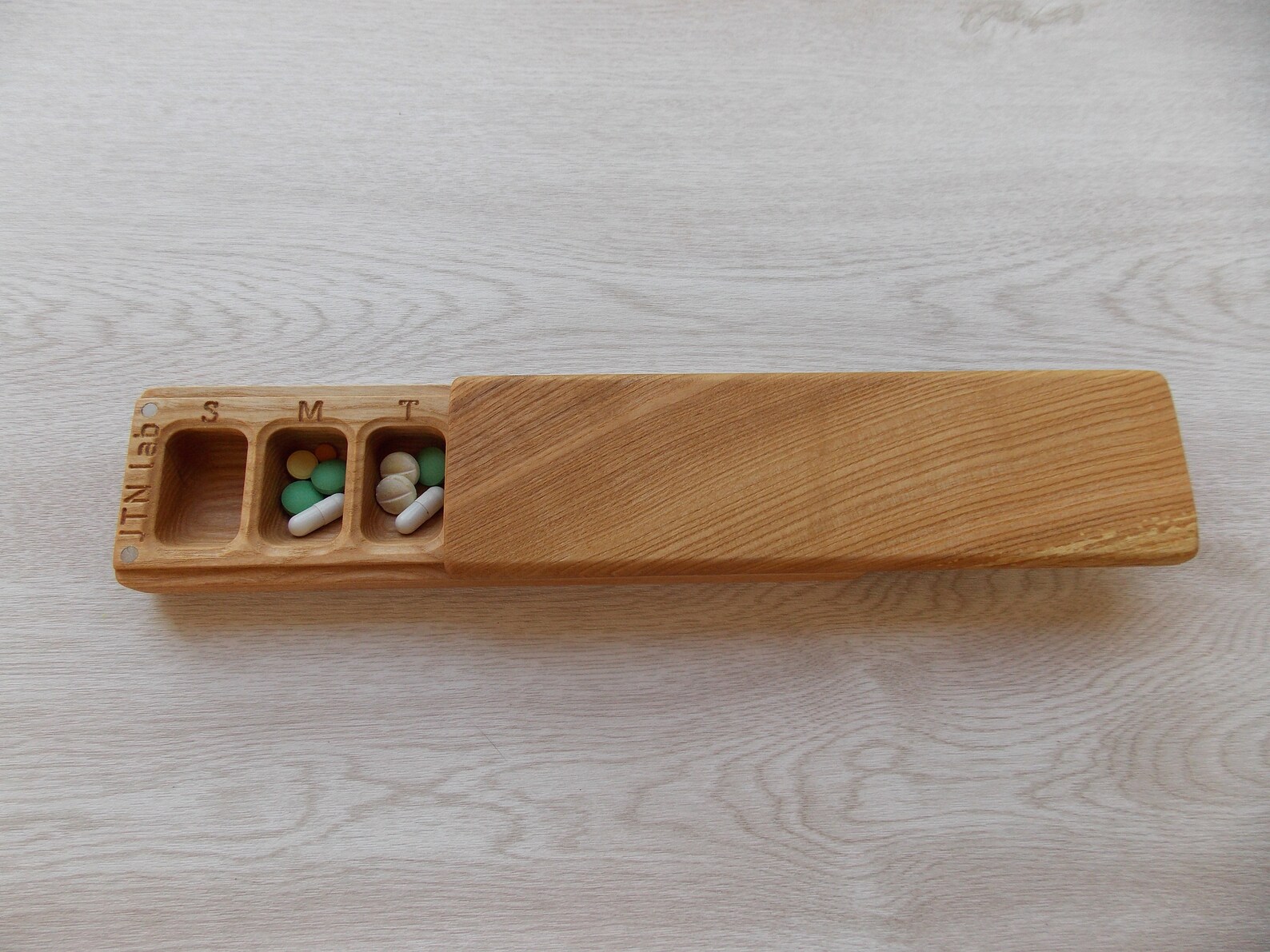 Wooden Pill Box 7 Day / Pill Case Organizer Decorative Travel Etsy UK