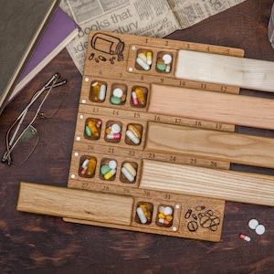 Pill Organizer 30-31 Day Wooden Travel Large monthly Pill Box / Pill Container/Pill Case