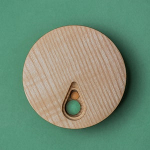 Pill organaizer 7 Day / Wooden pill box / Round small mini pill box / Natural wood portable purse pill box Ash wood