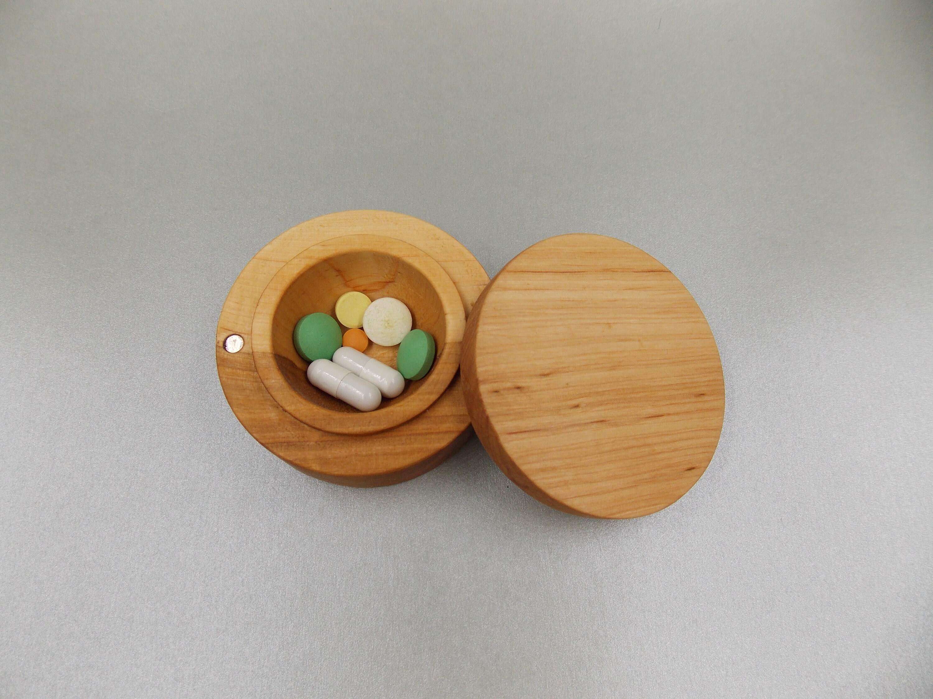 Wooden Small Pill Box Jewelry Gift/travel Pill Box / Nature Etsy UK