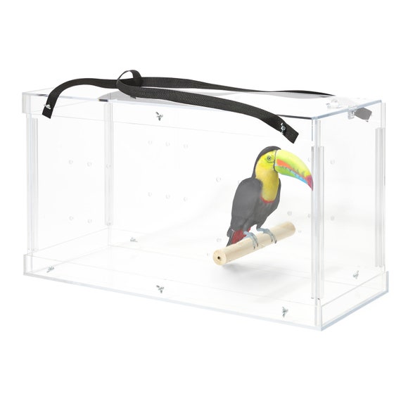 Macaw travel carrier hotsell