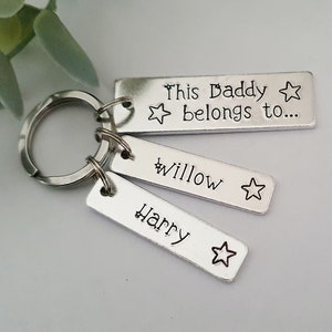 Dad Keyring. Daddy Birthday Keyring Father's Day Keyring Personalise to suit with Dad, Daddy, Mummy,  Uncle, Grandad,