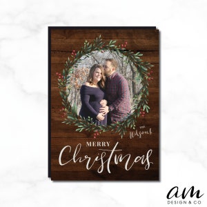 WILSON Tarjeta de madera con foto familiar, corona y mensaje Feliz Navidad y Felices Fiestas