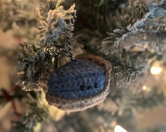 Blueberry pie ornament, rustic blueberry pie