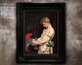 Puede incluir: Una pintura de un hombre sosteniendo un casco con una pluma roja. Lleva una prenda de piel y un brazalete. El fondo es oscuro.