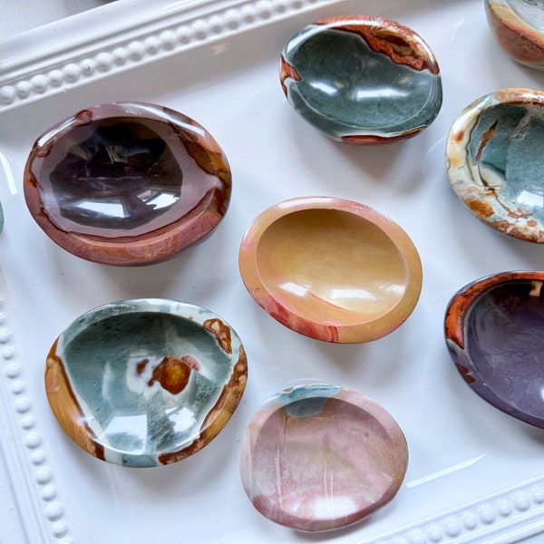 Polychrome Dish || Madagascar