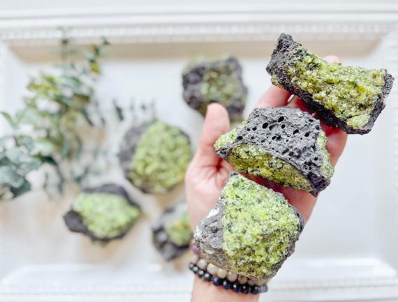 Peridot with Chrome Diopside and Spinel || Apache… - image 5