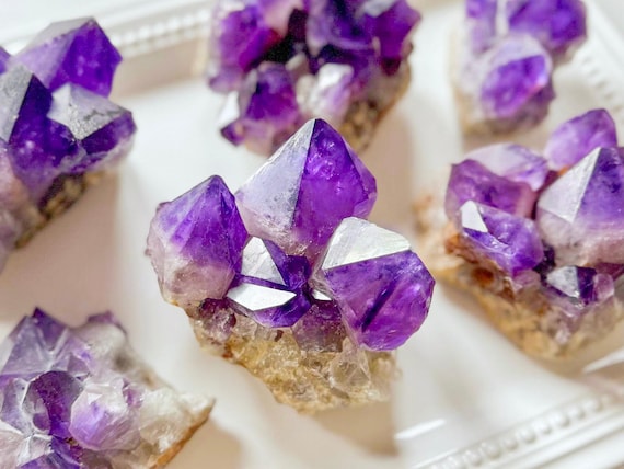 Amethyst Cluster || Large Points - image 1
