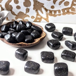 Coppernite Tumbled Stone