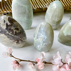 Garnierite Green Moonstone Free Form