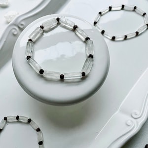 Faden Quartz & Garnet Bracelet
