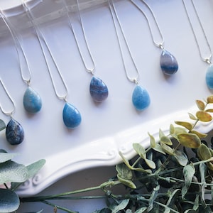 Trolliete Dew Drop Necklace