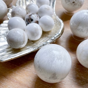 Scolecite Sphere
