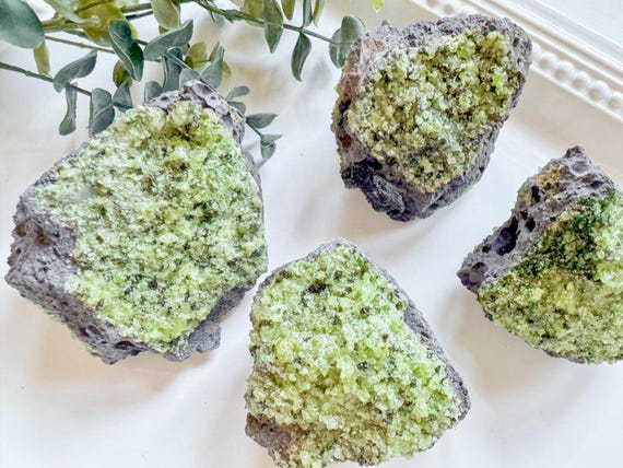 Peridot with Chrome Diopside and Spinel || Apache… - image 2