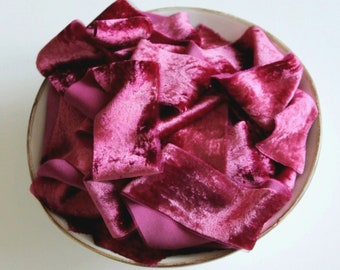 Magenta silk velvet ribbon Hand dyed dark pink velvet ribbon Raspberry velvet ribbon Dyed silk velvet sash Bouquet silk ribbon sash